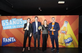 ep fanta celebra 65 anos en espana con un 483 de cuota en el segmento de citricos