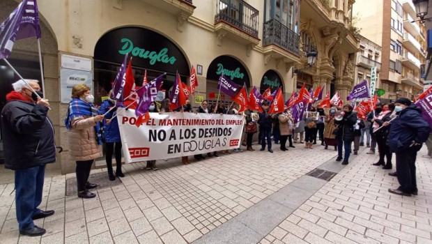 ep huelga contra el ere en perfumerias douglas