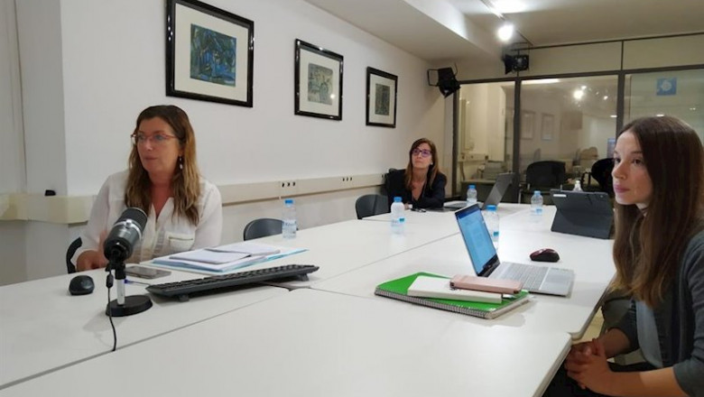 ep la consellera de salud y consumo patricia gomez participa en una reunion bilateral con el