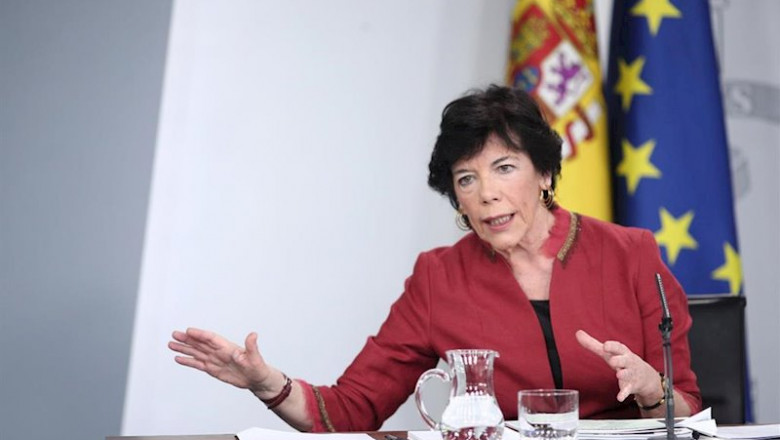 ep la ministra de educacion y formacion profesional isabel celaa en una rueda de prensa en moncloa a ep la ministra de educacion y formacion profesional isabel celaa en una rueda de prensa en moncloa a