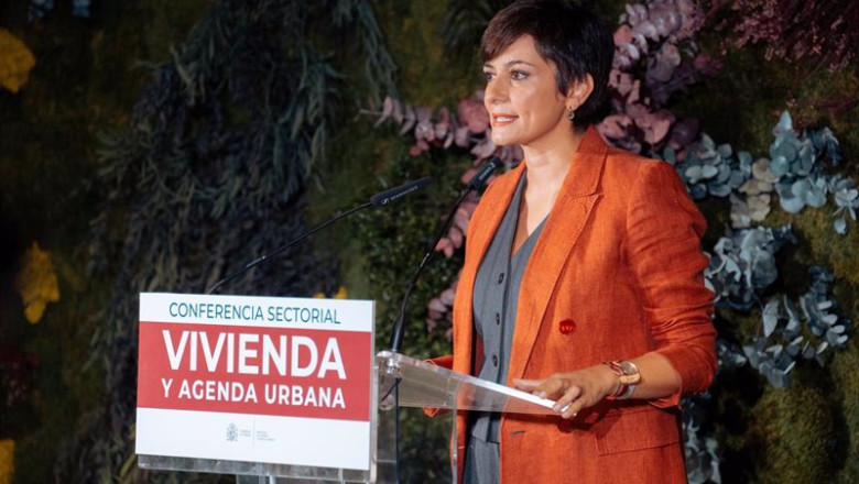 ep la ministra de vivienda isabel rodriguez durante una rueda de prensa antes de la conferencia ep la ministra de vivienda isabel rodriguez durante una rueda de prensa antes de la conferencia