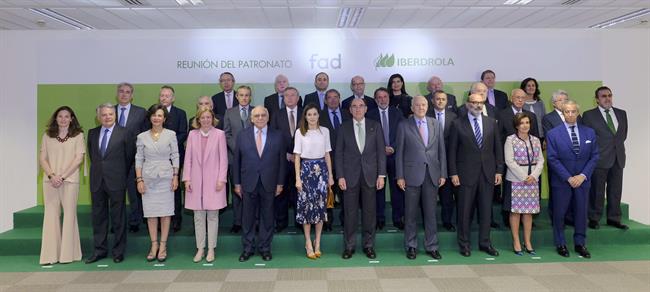 La Reina Letizia preside el patronato de la FAD | FAD ep la reina letizia presidepatronatola fad