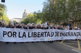 ep manifestacionfavorla ensenanza concertadazaragoza