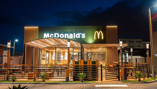 ep mcdonalds retira las tapas y cubiertos de plastico de todos sus restaurantes de espana ep mcdonalds retira las tapas y cubiertos de plastico de todos sus restaurantes de espana