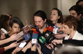 ep pablo iglesias atiendelos medioscongreso