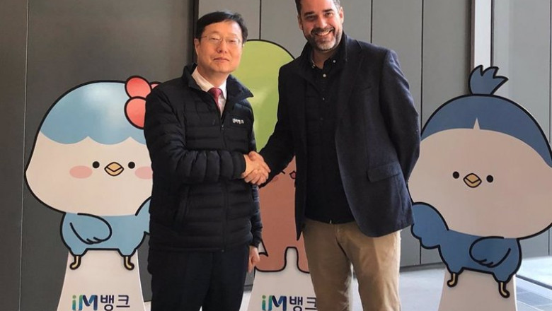 ep soong-in lee vicepresidente ejecutivo de daegu bank junto a javier mira consejero delegado de