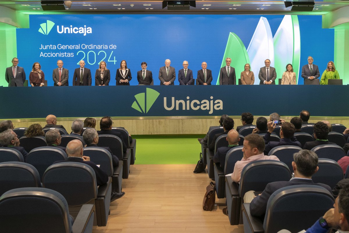 Unicaja aprueba un dividendo de más de 132 millones y el nombramiento de Sevilla