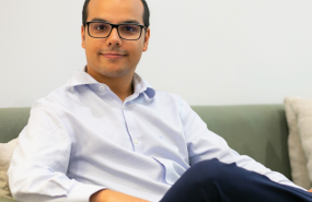 1618414512 david avis