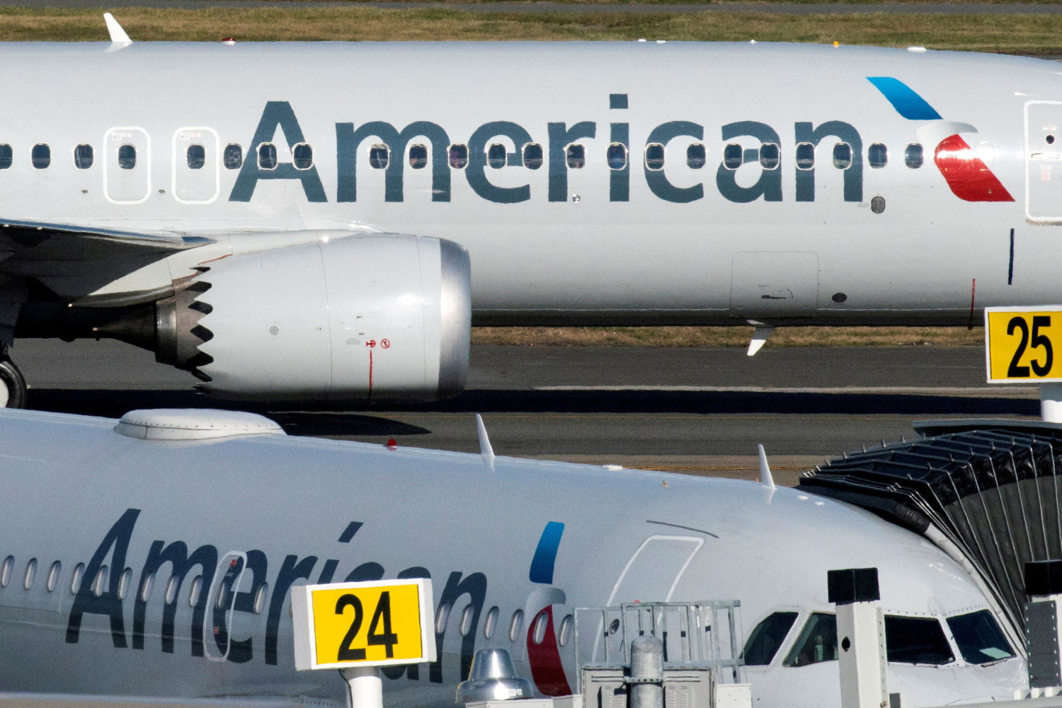 American Airlines sube tras reducir pérdidas y elevar su objetivo de ganancias para 2025