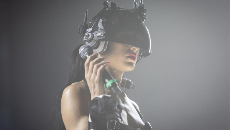 Actuación de 'ARCA' en la inauguración en Barcelona del festival de música Sónar 2019. | David Zorrakino - Europa Press ep actuacion de arca eninauguracionbarcelonafestivalmusica sonar 2019