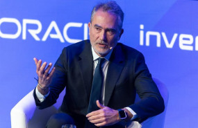 ep archivo el presidente de aviones comerciales de airbus espana ricardo rojas interviene durante ep archivo el presidente de aviones comerciales de airbus espana ricardo rojas interviene durante