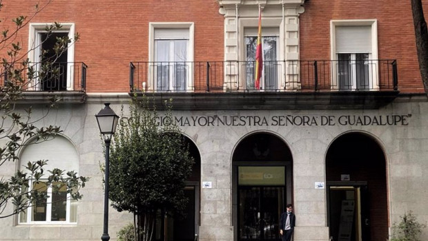 ep archivo   fachada del colegio mayor nuestra senora de guadalupe situado en la zona de salud