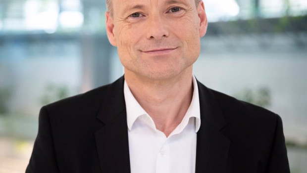 ep archivo   frit hoderlin consejero delegado de everis lo sera tambien de ntt data emeal