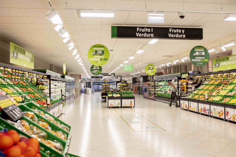 Mercadona vende 27 supermercados por más de 100 millones al fondo israelí MDSR