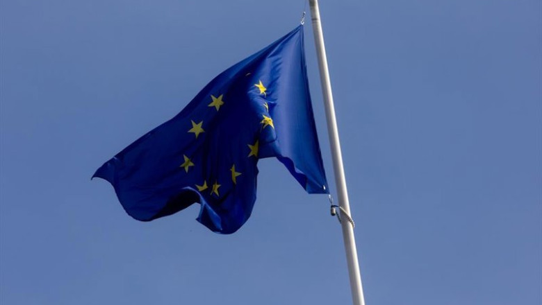 ep archivo   la bandera de la union europea