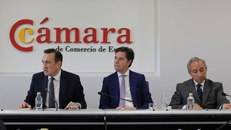 ep de izquierda a derecha el abogado general del estado david vilas el secretario general de la