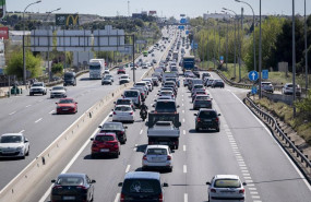 ep decenas de vehiculos durante la operacion salida
