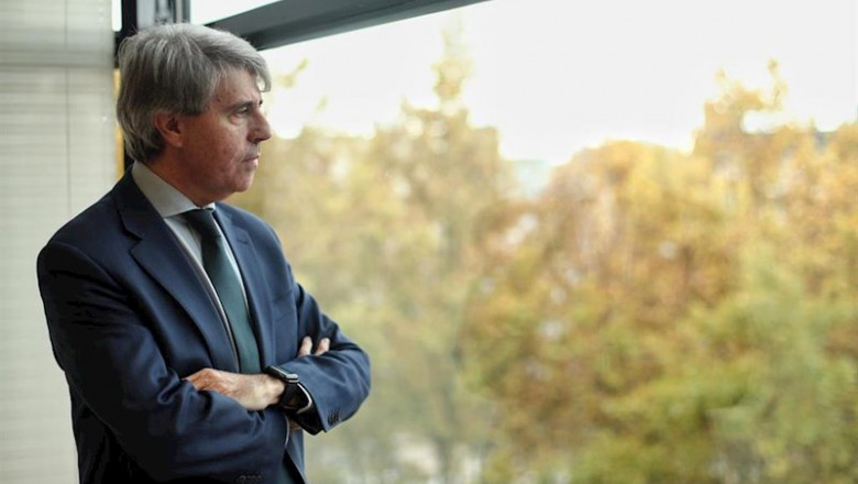El consejero de Transportes de la Comunidad de Madrid, Ángel Garrido, tras una entrevista para Europa Press, en Madrid (España), a 21 de noviembre de 2019. | Eduardo Parra - Europa Press ep el consejero de transportes de la comunidad de madrid angel garrido tras una entrevista para