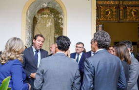 ep el ministro de transportes y movilidad sostenible oscar puente a su llegada al ayuntamiento de