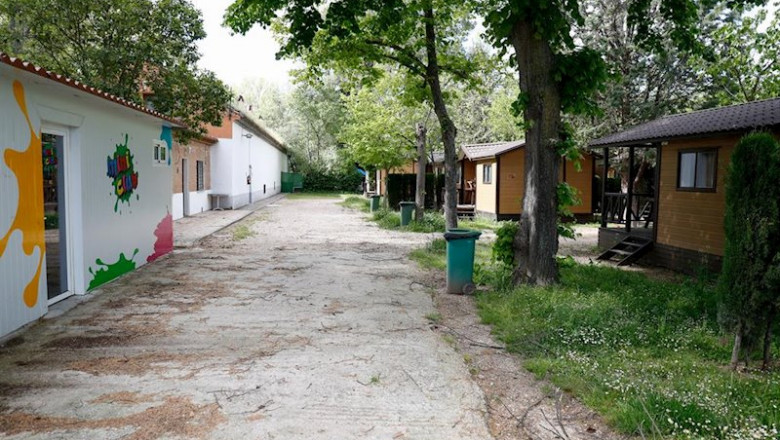 Entrada al Mini Club y varios bungalows del Camping Internacional de Aranjuez | Óscar J.Barroso - Europa Press ep entrada al mini club y varios bungalows del camping internacional de aranjuez