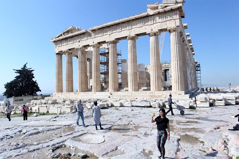 Un terremoto en el centro de Grecia de magnitud 6 sacude Atenas y Salónica