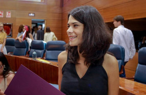 ep la portavozunidasenasambleamadrid isa serra trasprimera sesionsegundo plenoinvestidurala candidatappla presidenciala comunidadmadrid