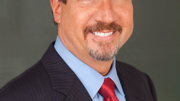 ep mark weinberger nuevo presidente mundial de ey