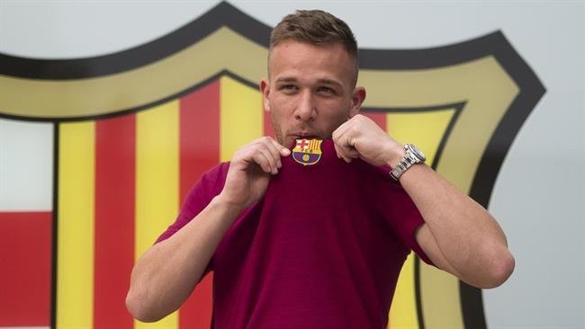 ep nuevo jugadorbarcelona brasileno arthur