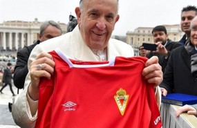 ep papa francisco concamisetareal murcia