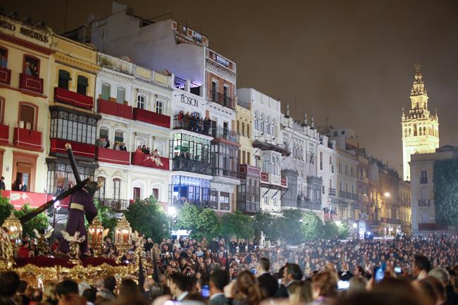 Procesión, Madrugá, Gran Poder, Semana Santa, Sevilla | EUROPA PRESS/EDUARDO BRIONES ep procesion madruga gran poder semana santa sevilla