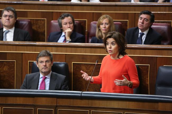 Soraya Sáenz de Santamaría y Rafael Catalá en la sesión de control al Gobierno | EUROPA PRESS ep soraya saenzsantamariarafael catala ensesioncontrolgobierno