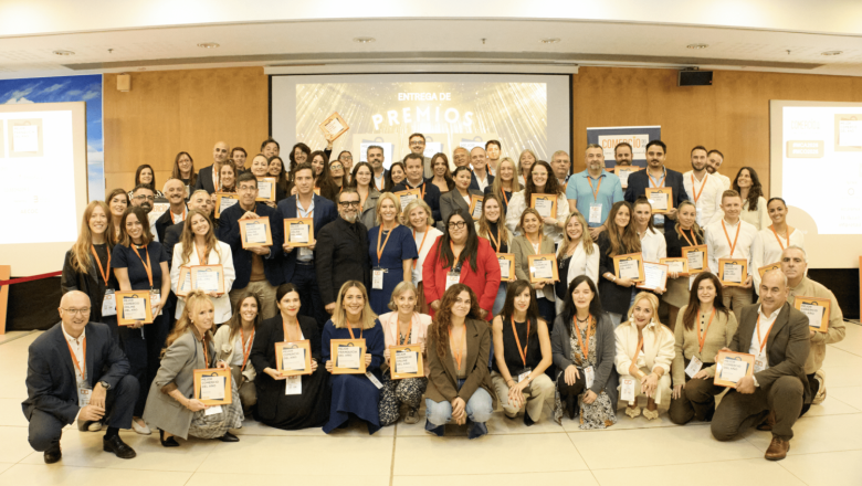 farmaciasdirect gana premio mejor comercio online del ao farmaciasdirect gana premio mejor comercio online del ao