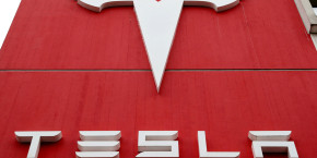 photo d archives du logo de tesla 