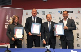 ep albert agusti y albert costa recibencertificadoevento sostenible