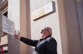 ep archivo   un pensionista mutualista durante una concentracion en sevilla