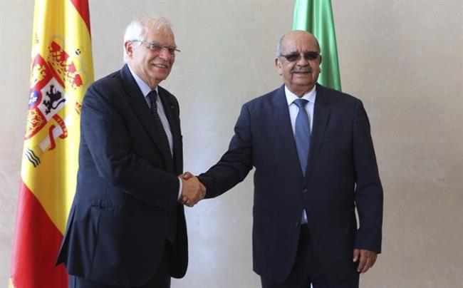 Borrell y su homólogo argelino, Abdelkader Messahel | TWITTER JOSEP BORRELL ep borrellsu homologo argelino abdelkader messahel