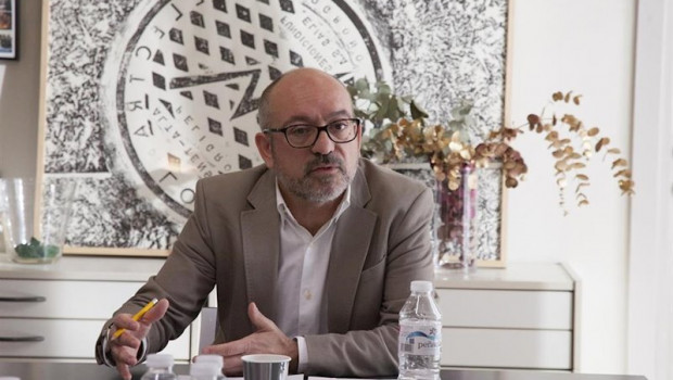 ep el director general de salud publica enrique ramalle en la casa de los periodistas en espacio