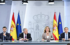 ep el ministro de derechos sociales pablo bustinduy el ministro de industria y turismo jordi hereu