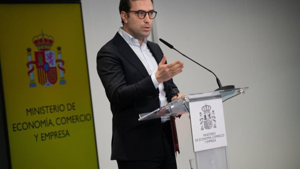 ep el ministro de economia comercio y emresa carlos cuerpo