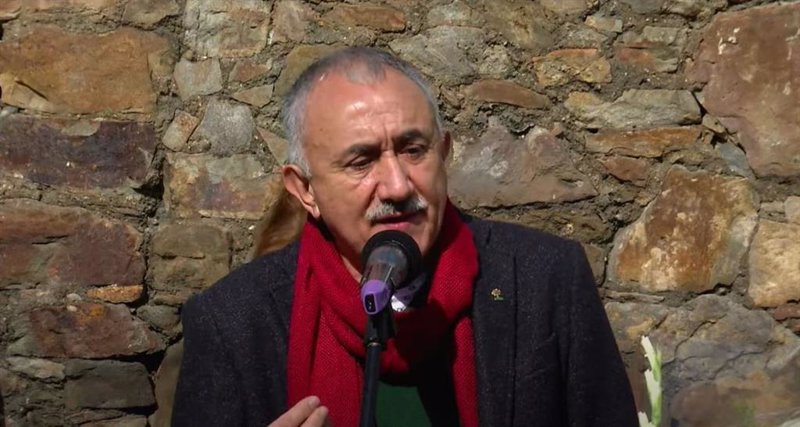 El secretario general de UGT, Pepe Álvarez, en el homenaje a Manuel Llaneza en Mieres. | YOUTUBE UGT ep el secretario general de ugt pepe alvarez en el homenaje a manuel llaneza en mieres