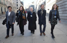 ep i-d el secretario primero de la mesa del congreso gerardo pisarello la alcaldesa de barcelona ada