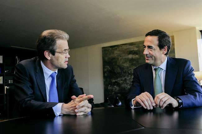 ep jordi gual i gonzalo gortazar caixabank 20171027090201