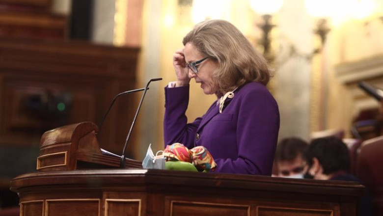 ep la vicepresidenta tercera del gobierno nadia calvino interviene durante una sesion plenaria en el ep la vicepresidenta tercera del gobierno nadia calvino interviene durante una sesion plenaria en el