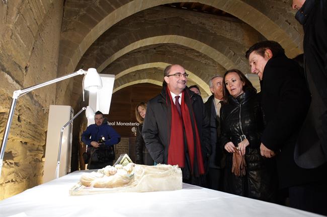 Lambán ha visitado el Real Monasterio de Santa María de Sijena. | DGA ep lambanvisitadoreal monasteriosanta mariasijena