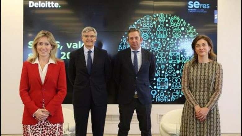 ep presentacion de la viii edicion del informe seres deloitte de izquierda a derecha concha iglesias