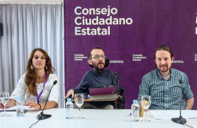 ep secretario generalpodemos pablo iglesias ytodavia secretario generalorganizacionpartido pablo echenique intervienenuna ruedaprensala reunion mantenidalos cabezasnegociacionla comunidad valenciana baleare
