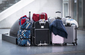 ep varias maletas en la estacion puerta de atocha almudena grandes