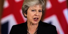 theresa-may-somme-l-ue-de-sortir-les-negociations-de-l-impasse theresa-may-somme-l-ue-de-sortir-les-negociations-de-l-impasse
