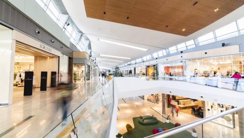 Archivo - El shopping resort de Zaragoza ha comenzado las rebajas | JALENO - Archivo ep archivo el shopping resort de zaragoza ha comenzado las rebajas