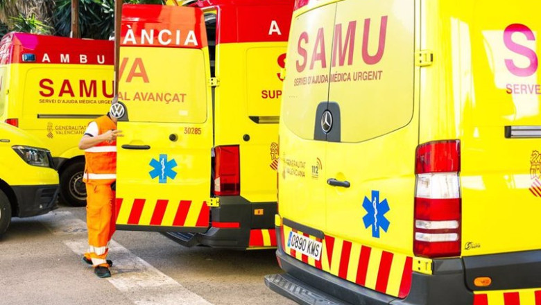 ep archivo varias ambulancias ep archivo varias ambulancias